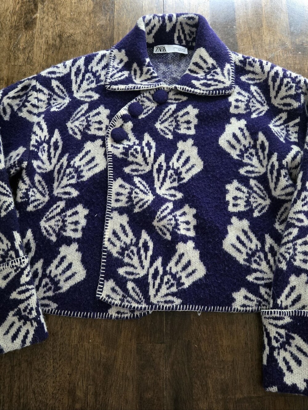 Zara Size M Wool Sweater/coat